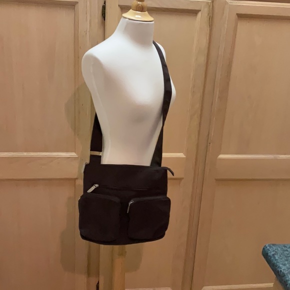Hobo Messenger Crossbody Bag - Picture 1 of 6
